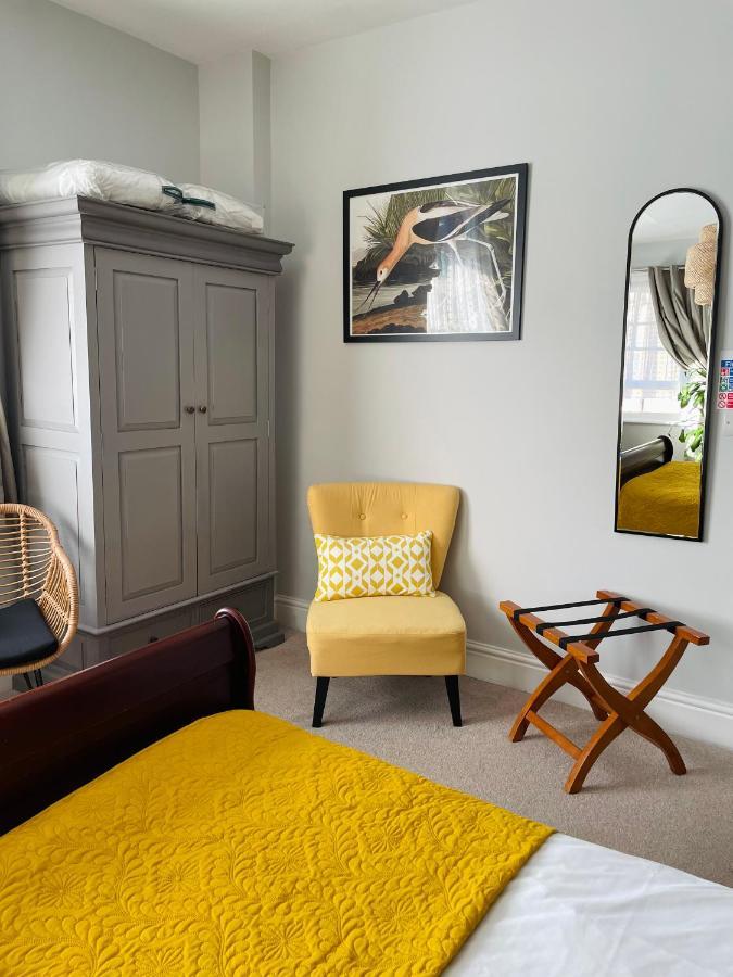 Rooms At The Rosebery NWI Buitenkant foto